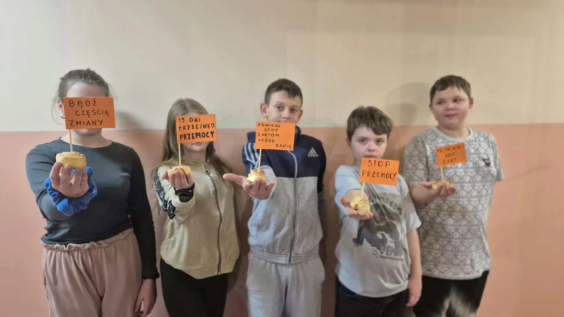 Kampania 19 dni przeciwko przemocy i krzywdzeniu dzieci i młodzieży