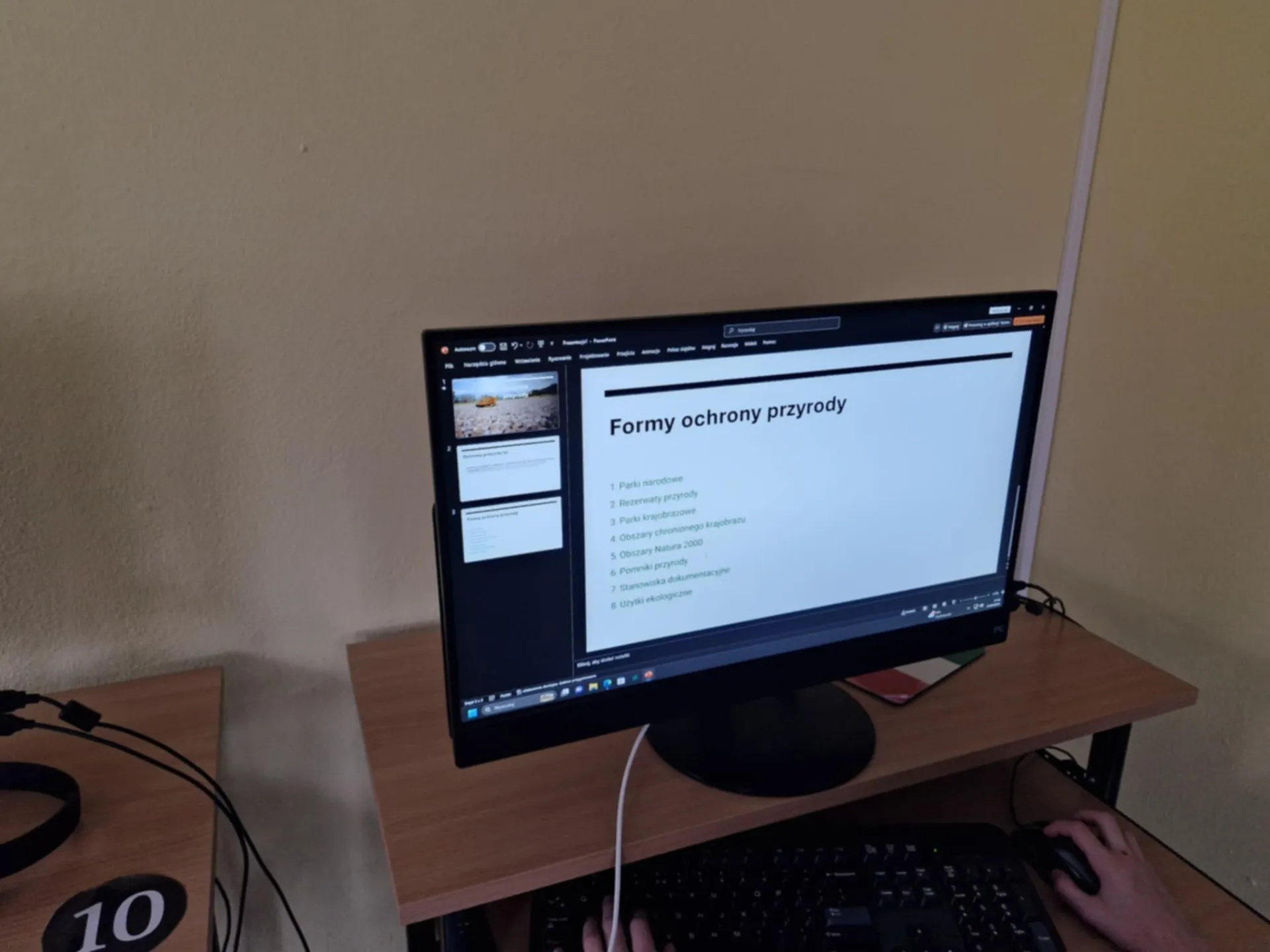 Uczniowie klas 5 i 7 w naszym ośrodku uczestniczyli w zajęciach z form ochrony przyrody