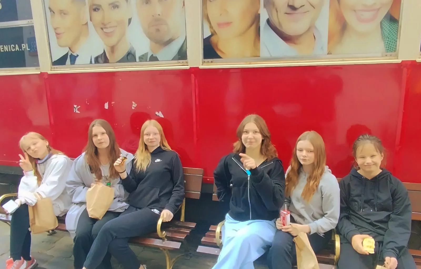 Wizyta uczniów w Teatrze Kamienica