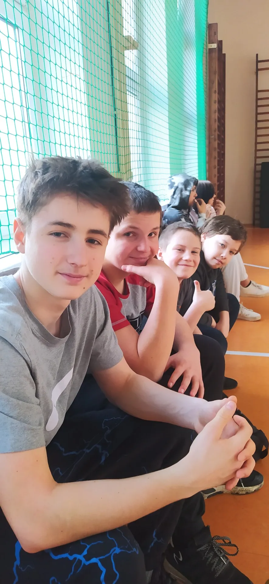 Fotorelacja z fantastycznego wyjścia na trampoliny oraz naszego udziału w turnieju tenisa stołowego :)