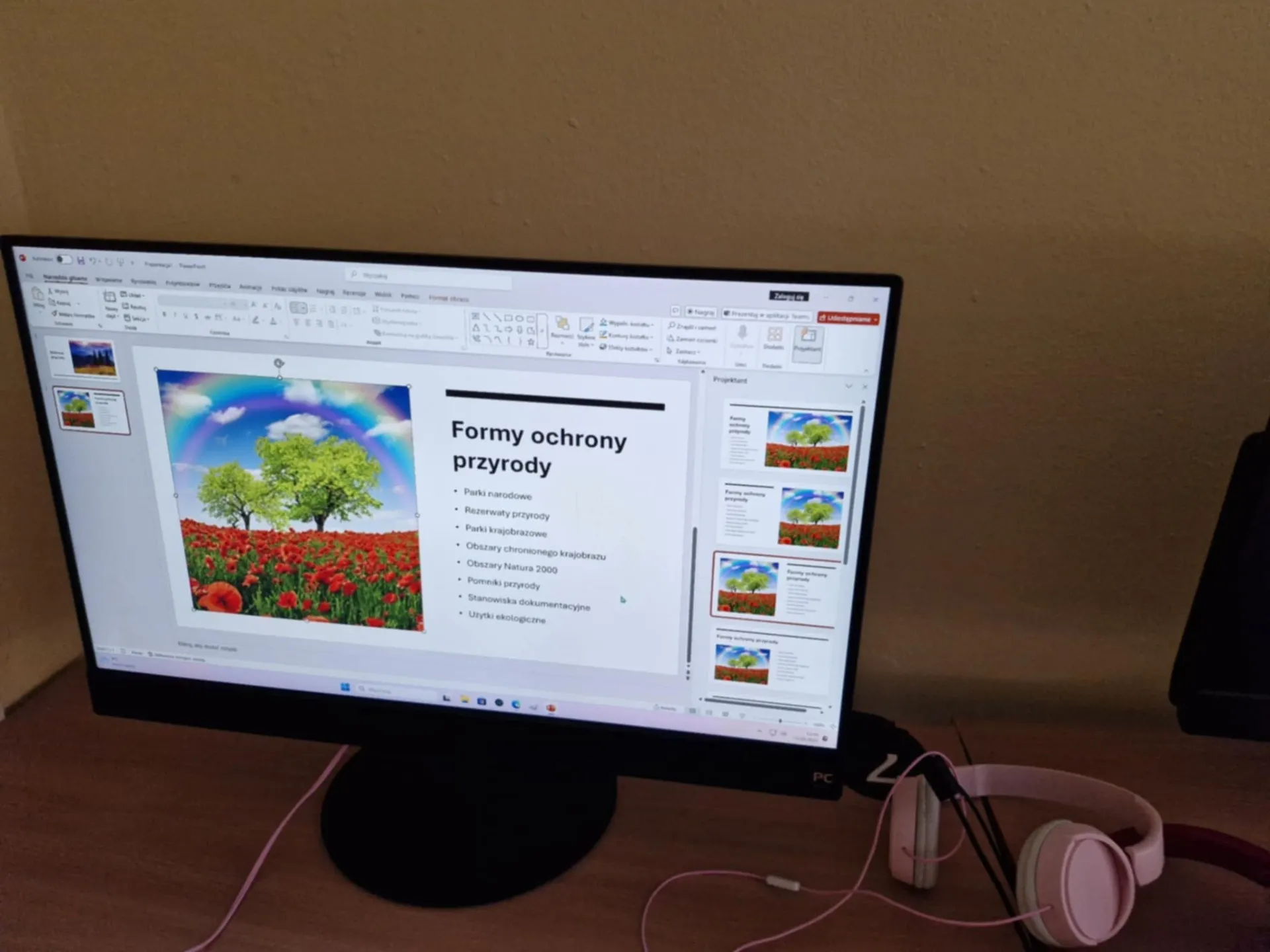 Uczniowie klas 5 i 7 w naszym ośrodku uczestniczyli w zajęciach z form ochrony przyrody