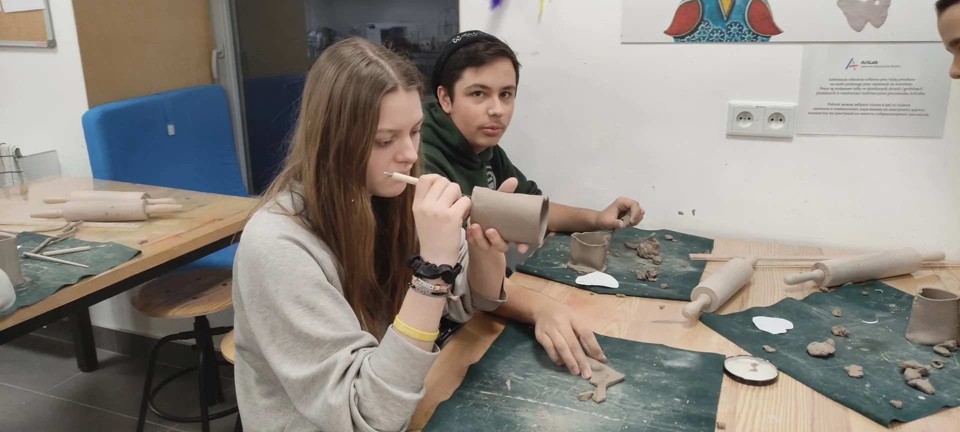 Tworzenie serc w ArtLab Centrum Wspierania Rodzin
