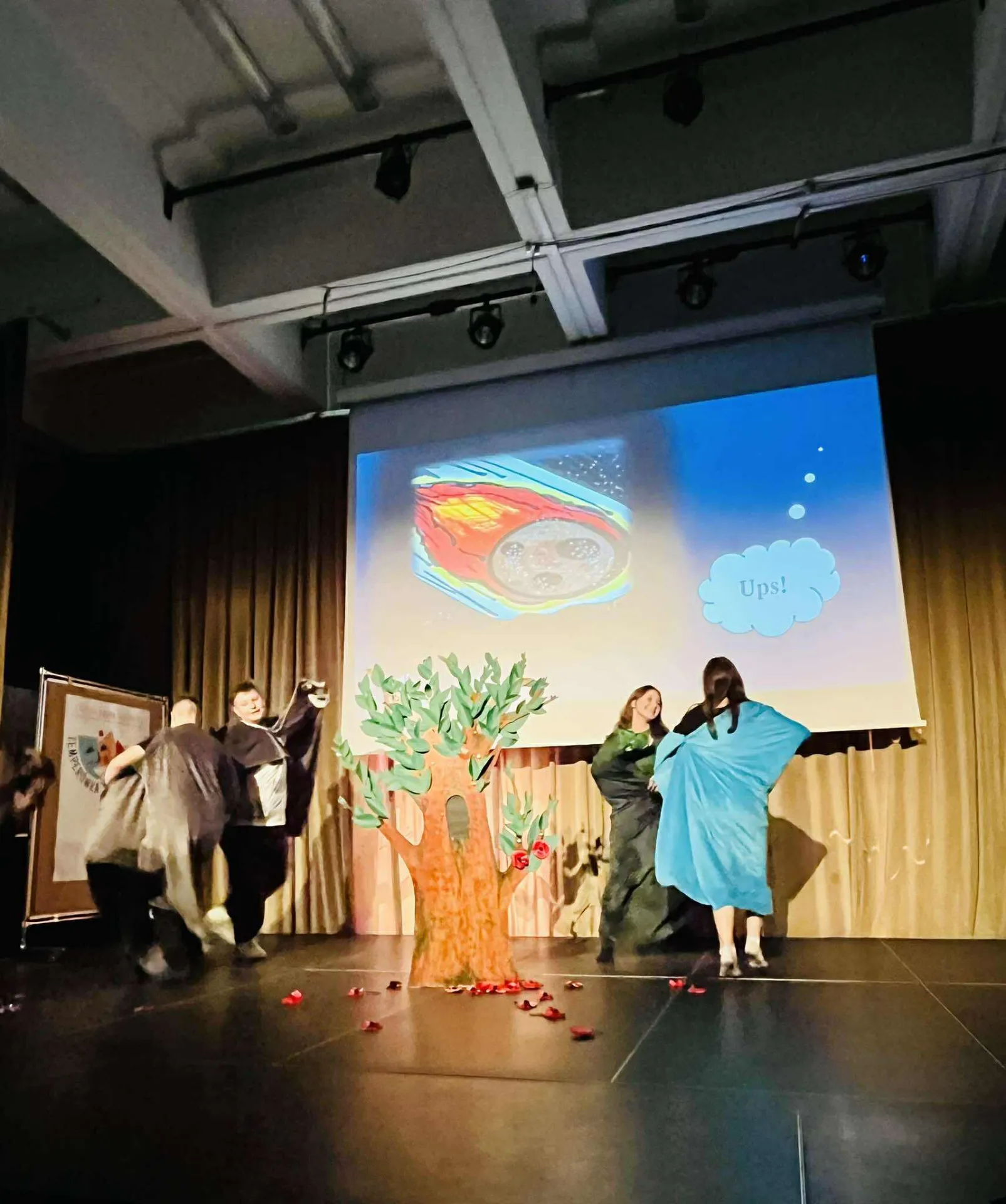 Wizyta uczniów na Towarzyskich Spotkaniach Teatralnych 2025